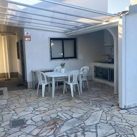 Holiday home A Casa Do Telhado Preto *